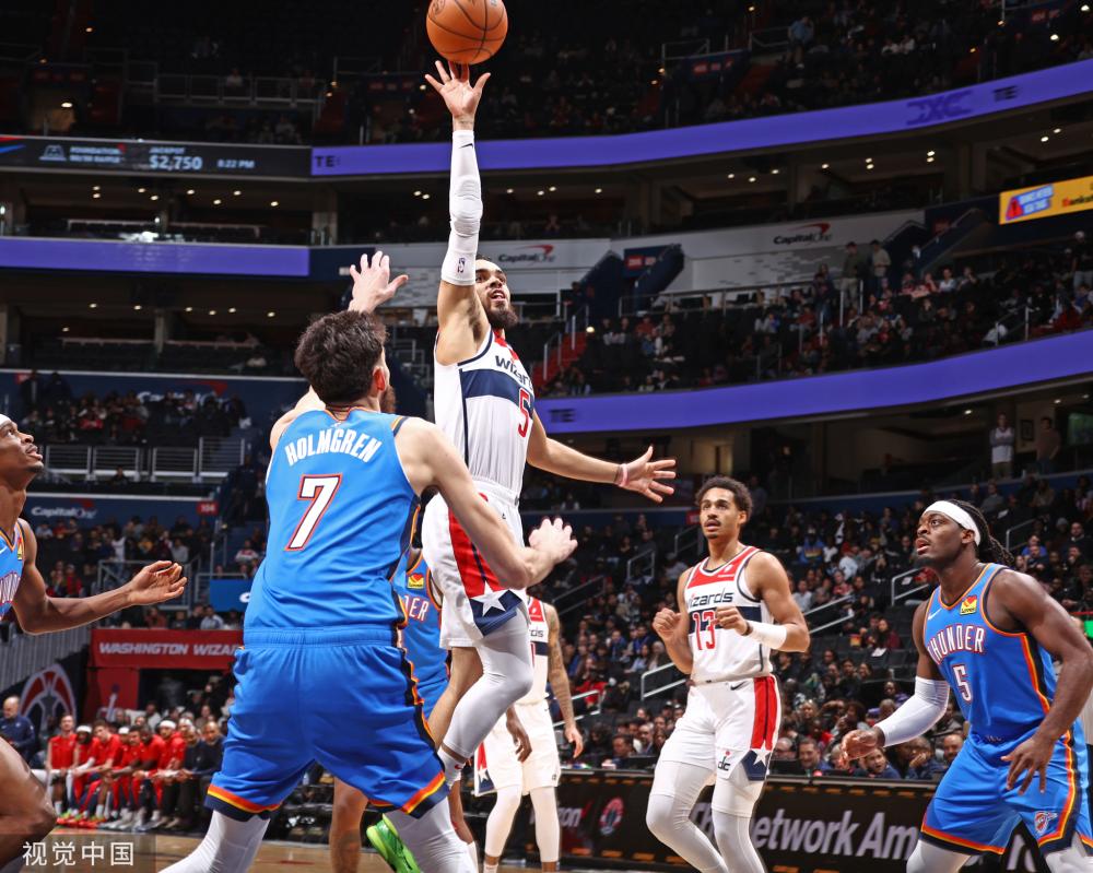 在足球这项 在足球这项