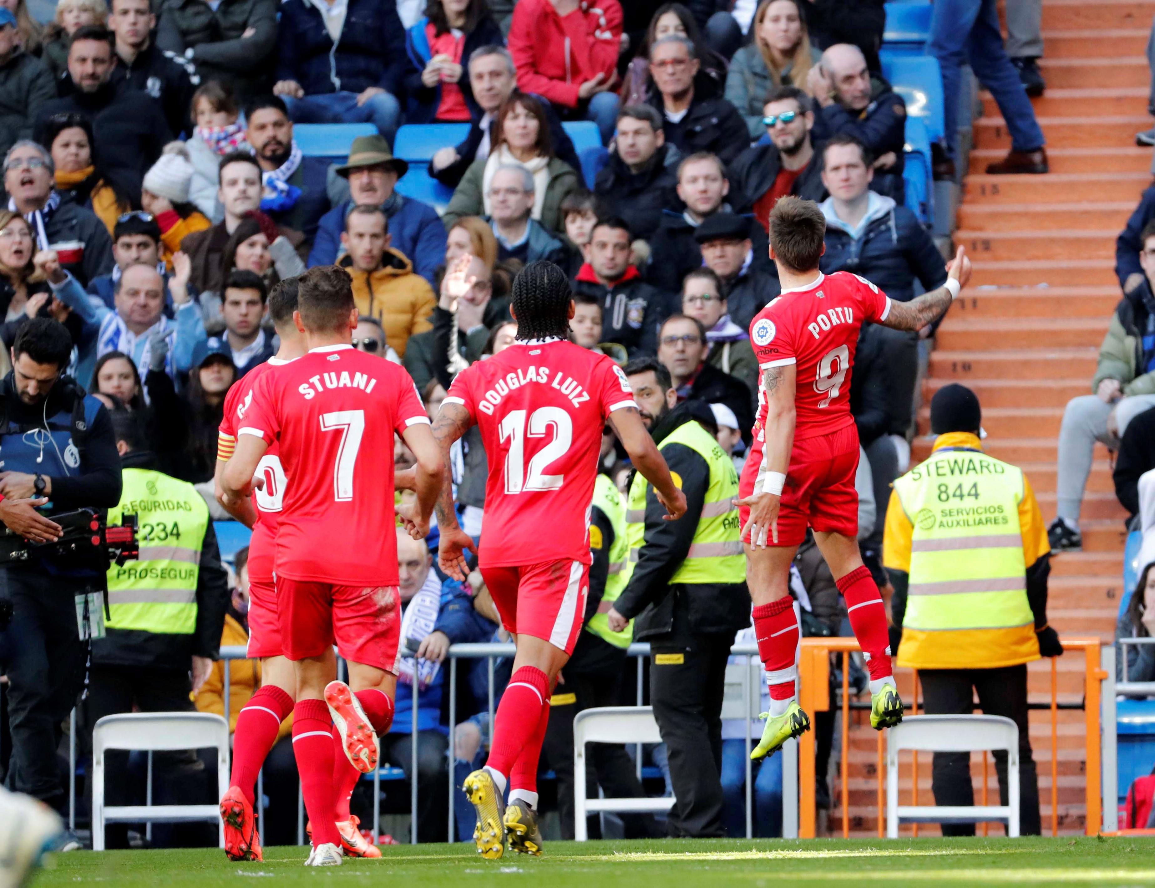 试图阻挡河 试图阻挡河